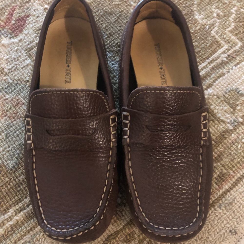 Tucker+Tate brown boys driving moccasin loafers